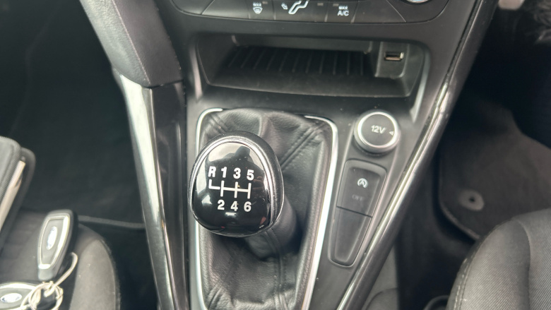 Ford Focus 1.0 EcoBoost 125 Titanium 5dr Petrol Hatchback